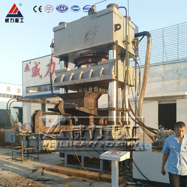 2000噸三梁四柱液壓機(jī)