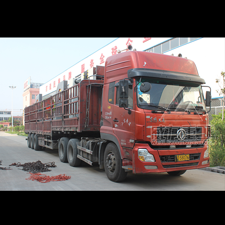 315噸龍門液壓機廠家發(fā)貨