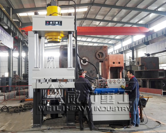 315噸拉伸液壓機(jī)安裝調(diào)試2