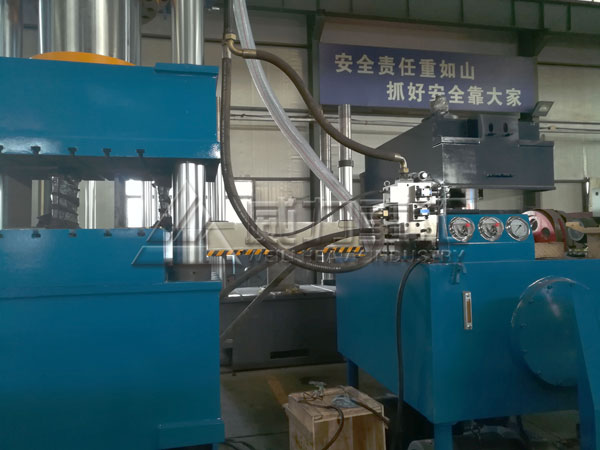 液壓機(jī)泵站