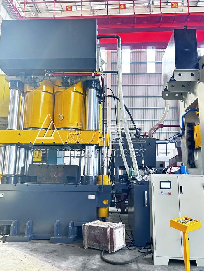 3000噸金屬冷擠壓液壓機(jī)